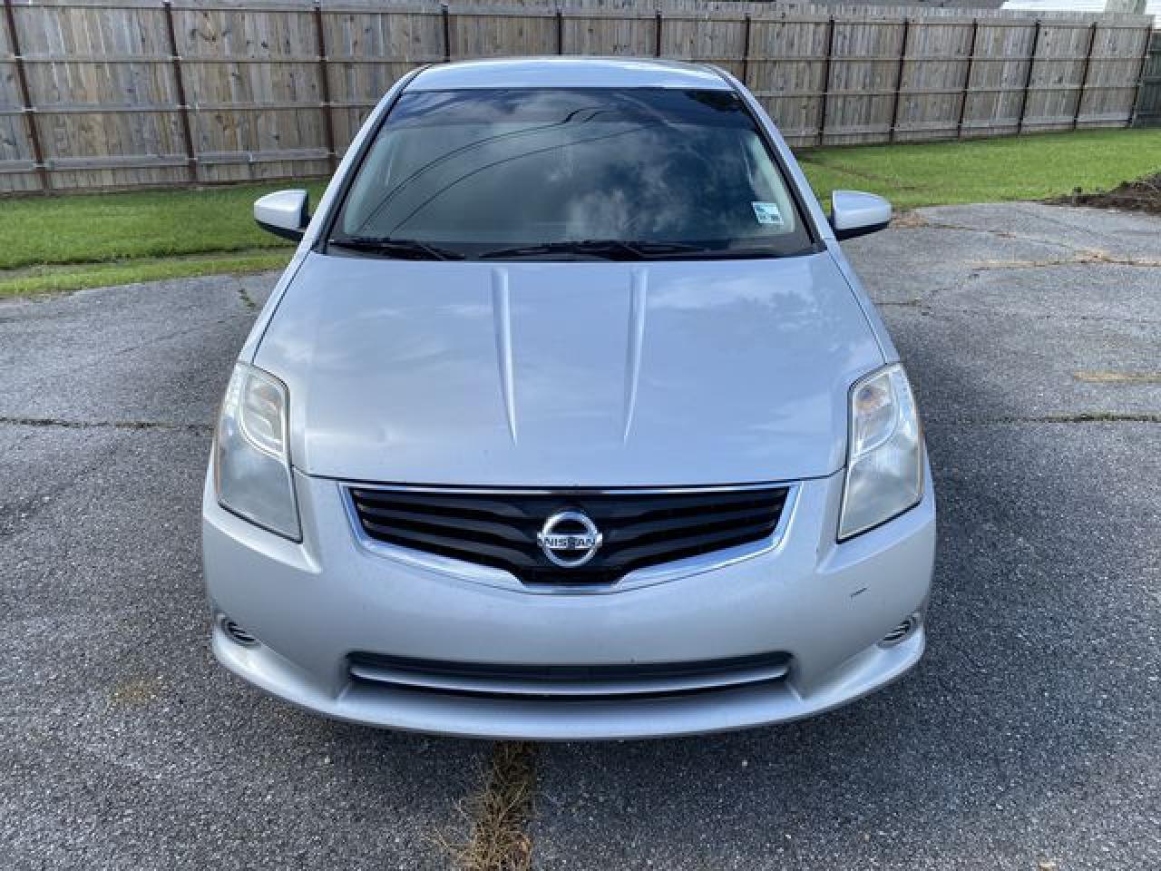 2012 Nissan Sentra 2.0 - Image 2