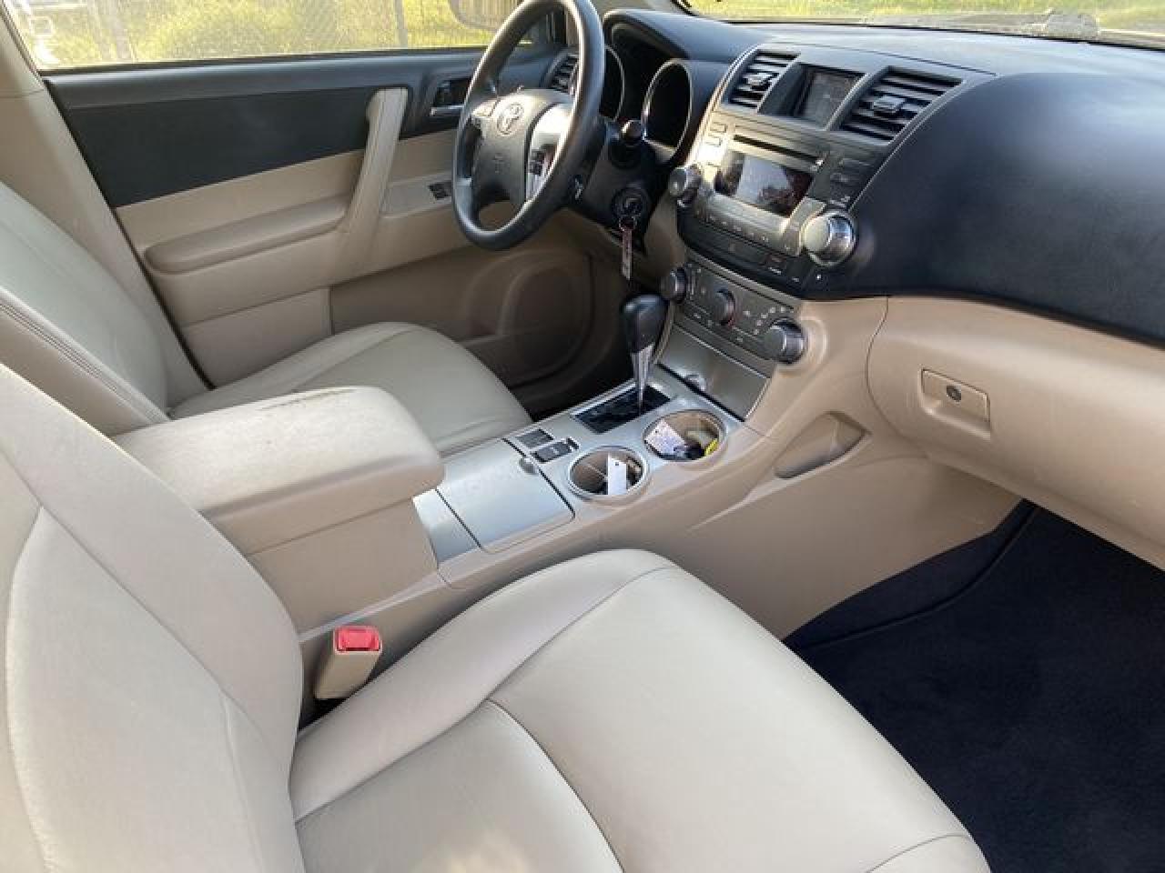 2012 Toyota Highlander Base - Фото 3