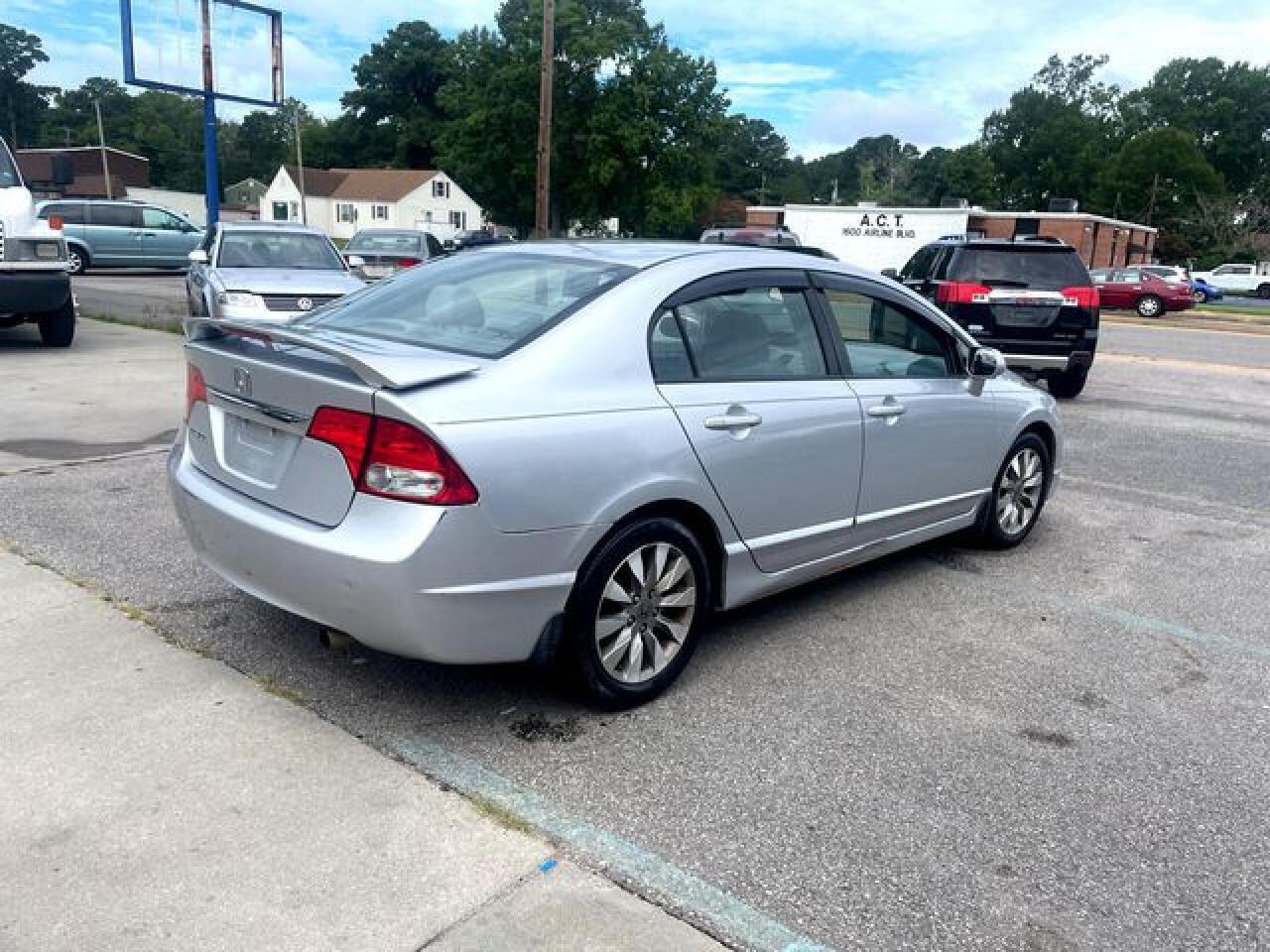 2011 Honda Civic Ex - Фото 4