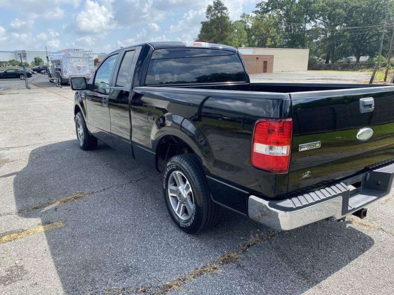 2007 Ford F150 - Image 7