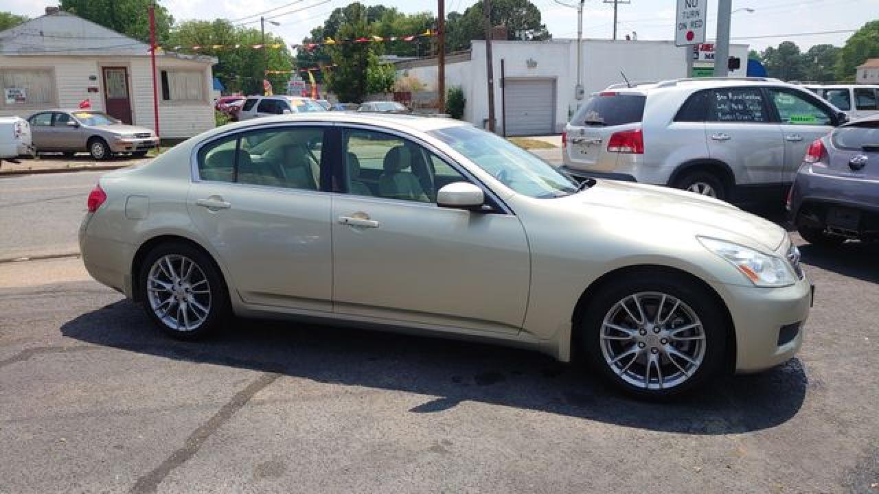 2007 Infiniti G35 - Image 2