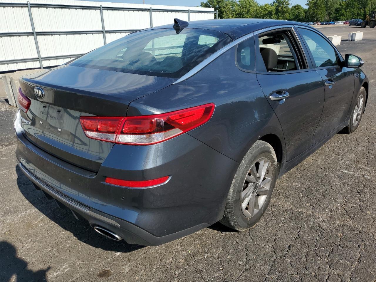 2020 KIA OPTIMA LX - Image 4