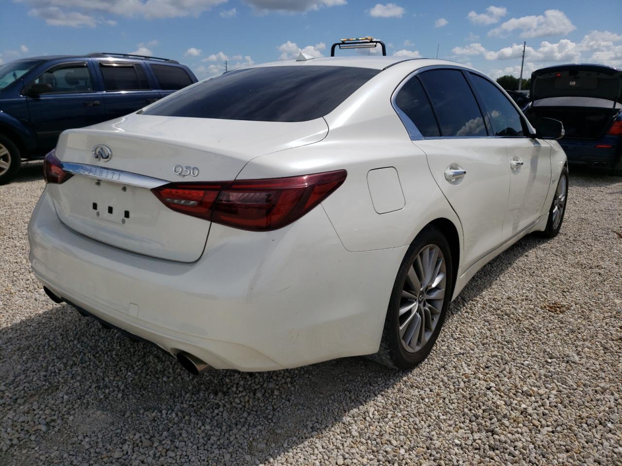2018 INFINITI Q50 LUXE - Фото 4