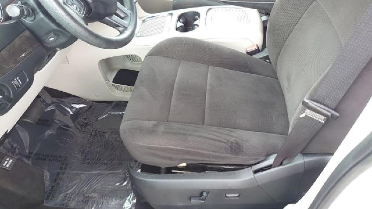 2012 Dodge Grand Caravan Sxt - Фото 3