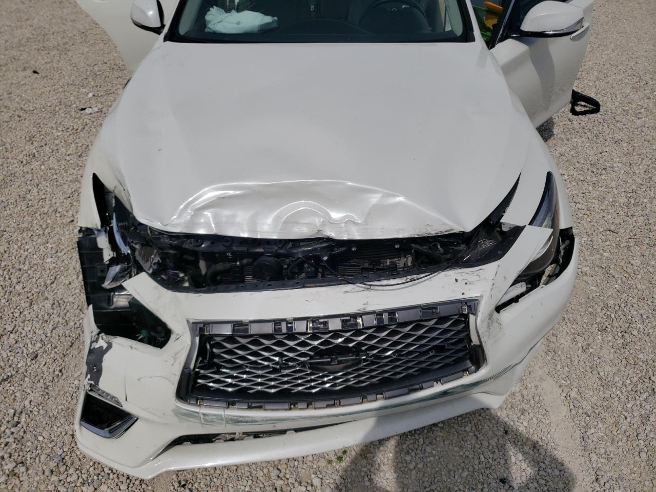 2018 INFINITI Q50 LUXE - Фото 7