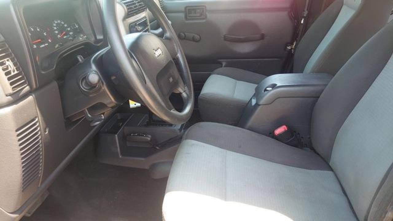 2005 Jeep Wrangler X - Фото 5