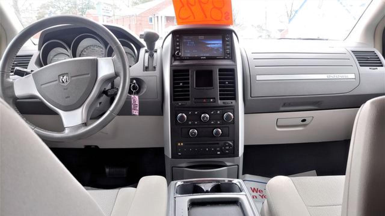 2009 Dodge Grand Caravan Sxt - Фото 3