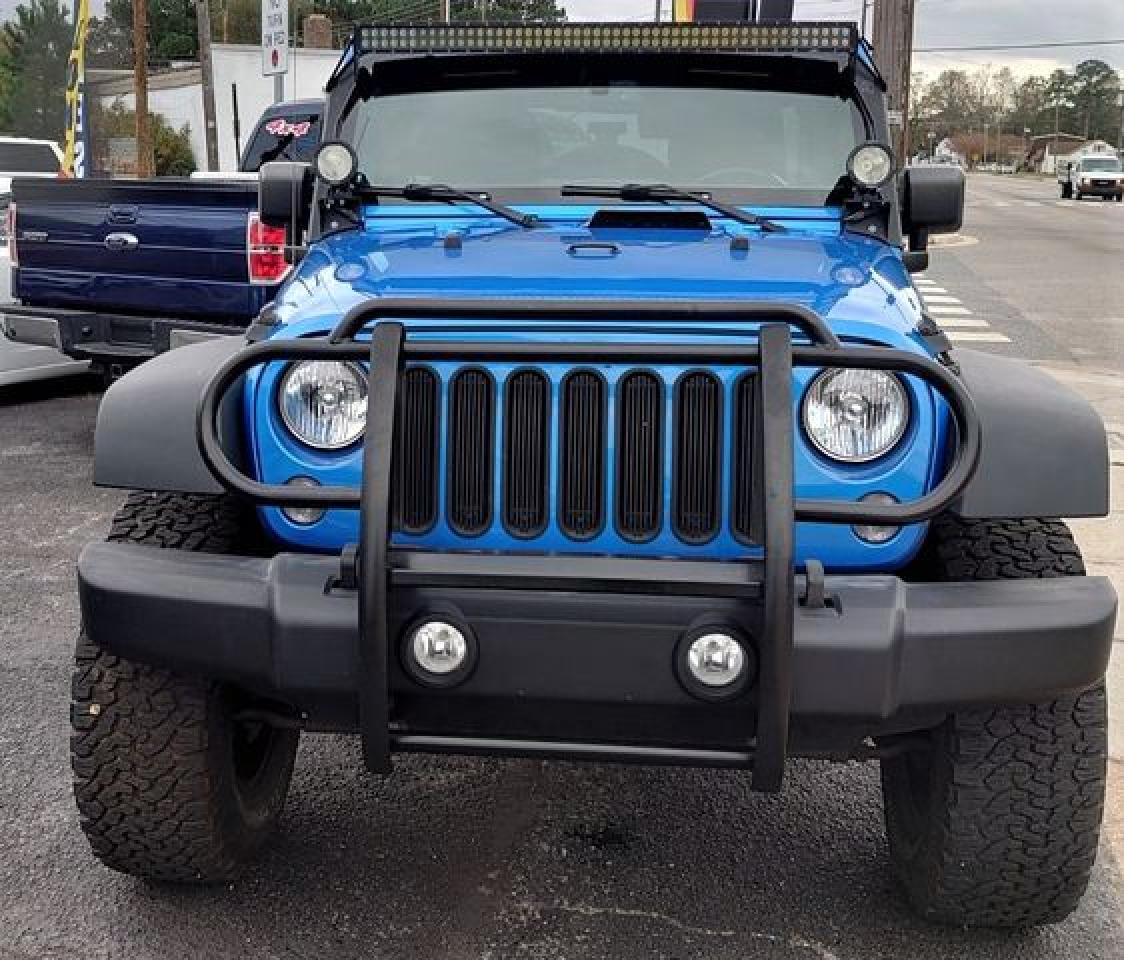 2015 Jeep Wrangler Unlimited Rubicon - Image 3