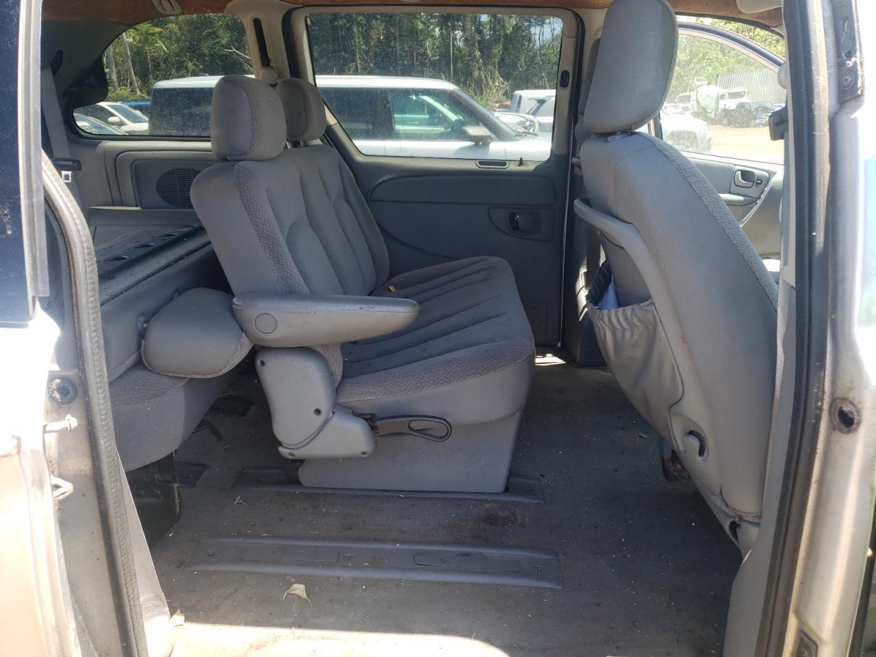 2006 Chrysler Town & Country - Фото 6