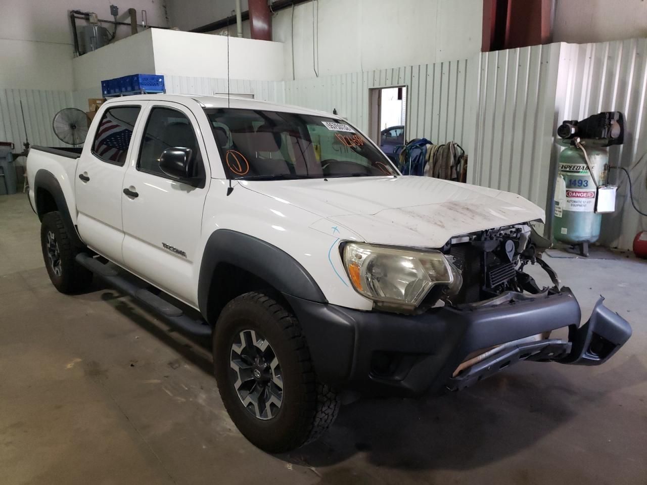 2015 TOYOTA TACOMA DOU car image