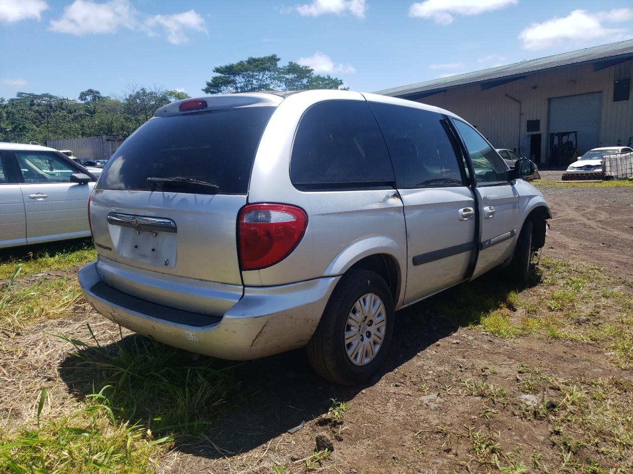 2006 Chrysler Town & Country - Фото 4