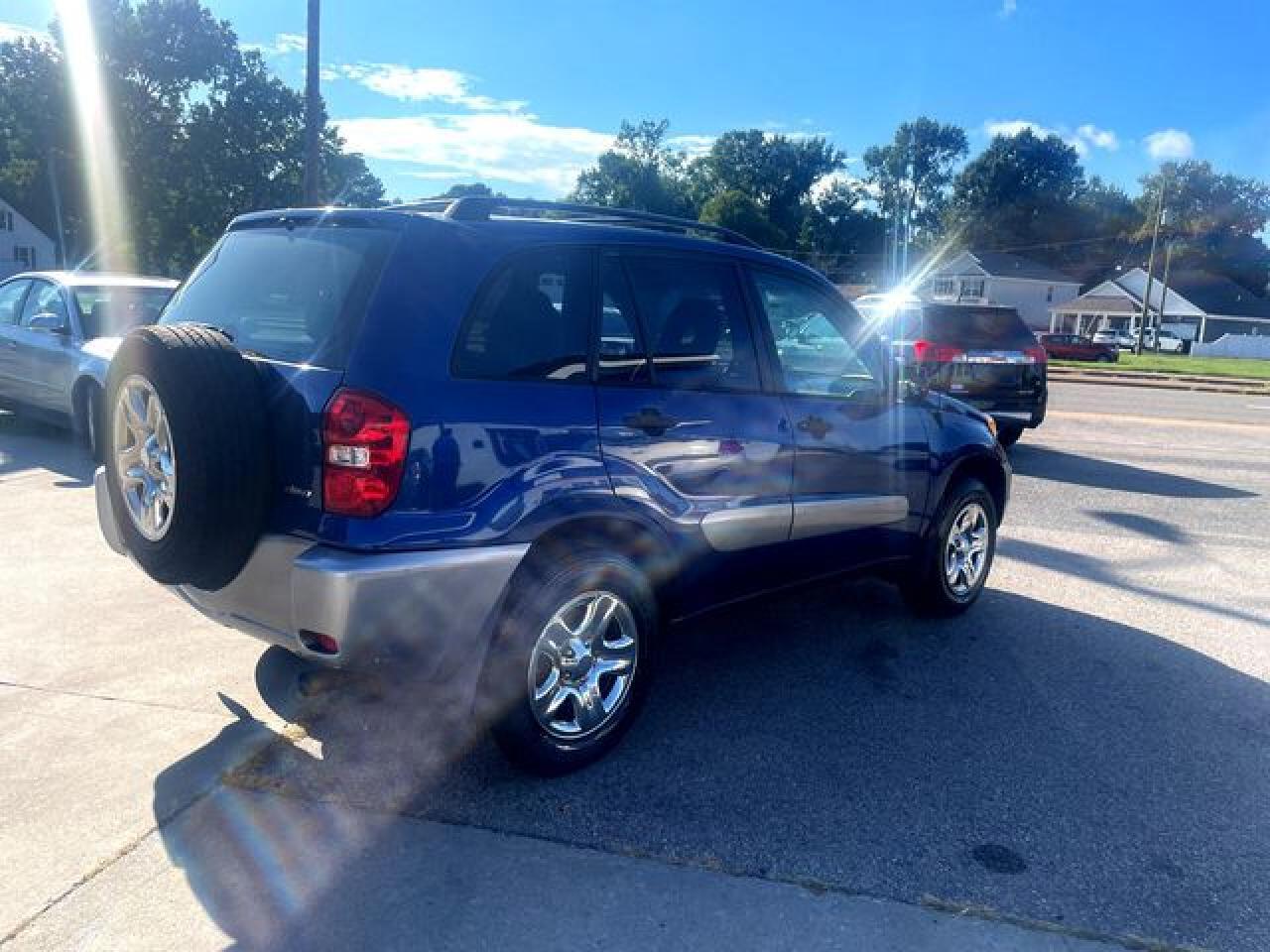 2005 Toyota Rav4 - Image 5