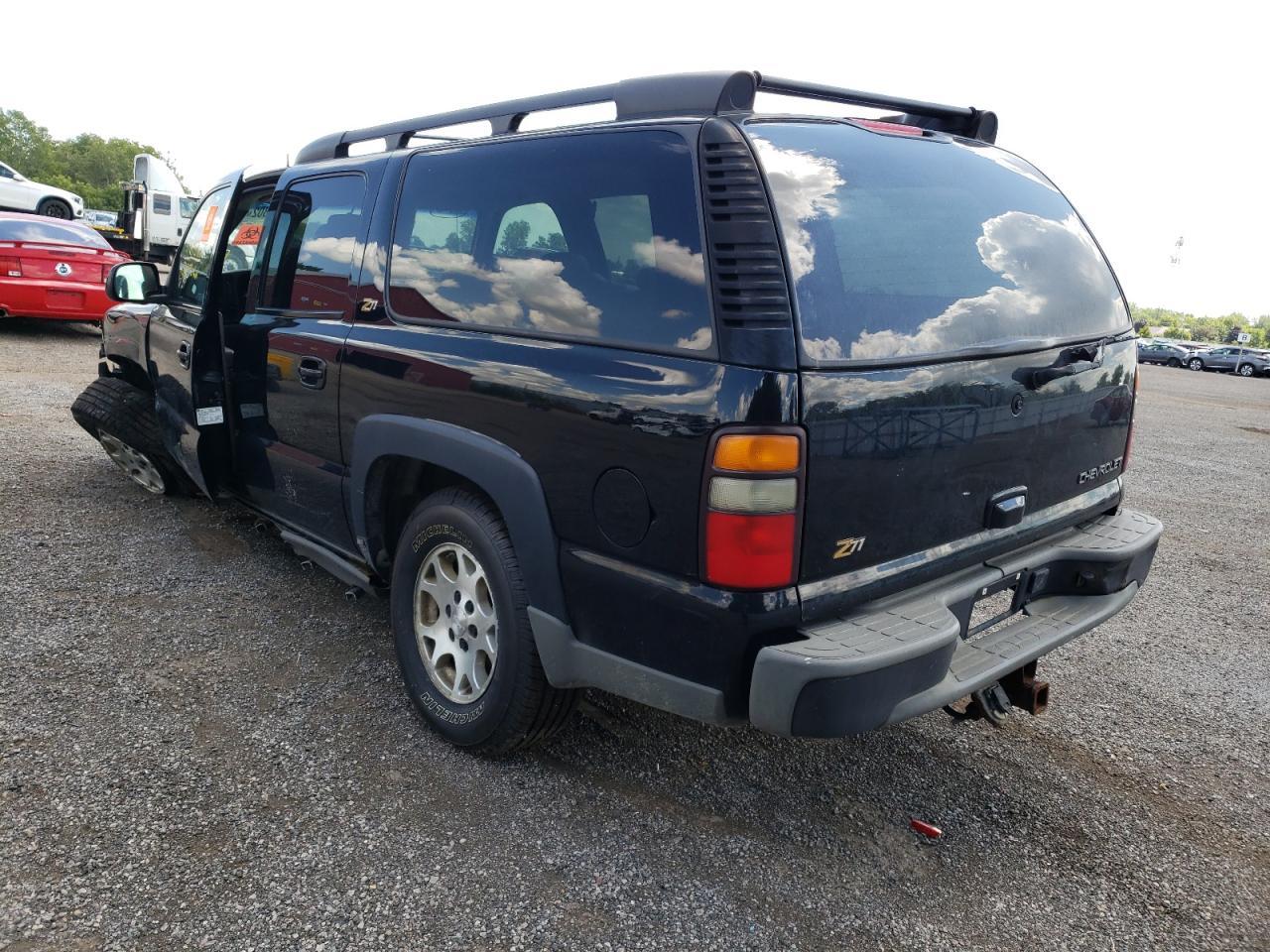 2004 Chevrolet Suburban K1500 - Фото 3