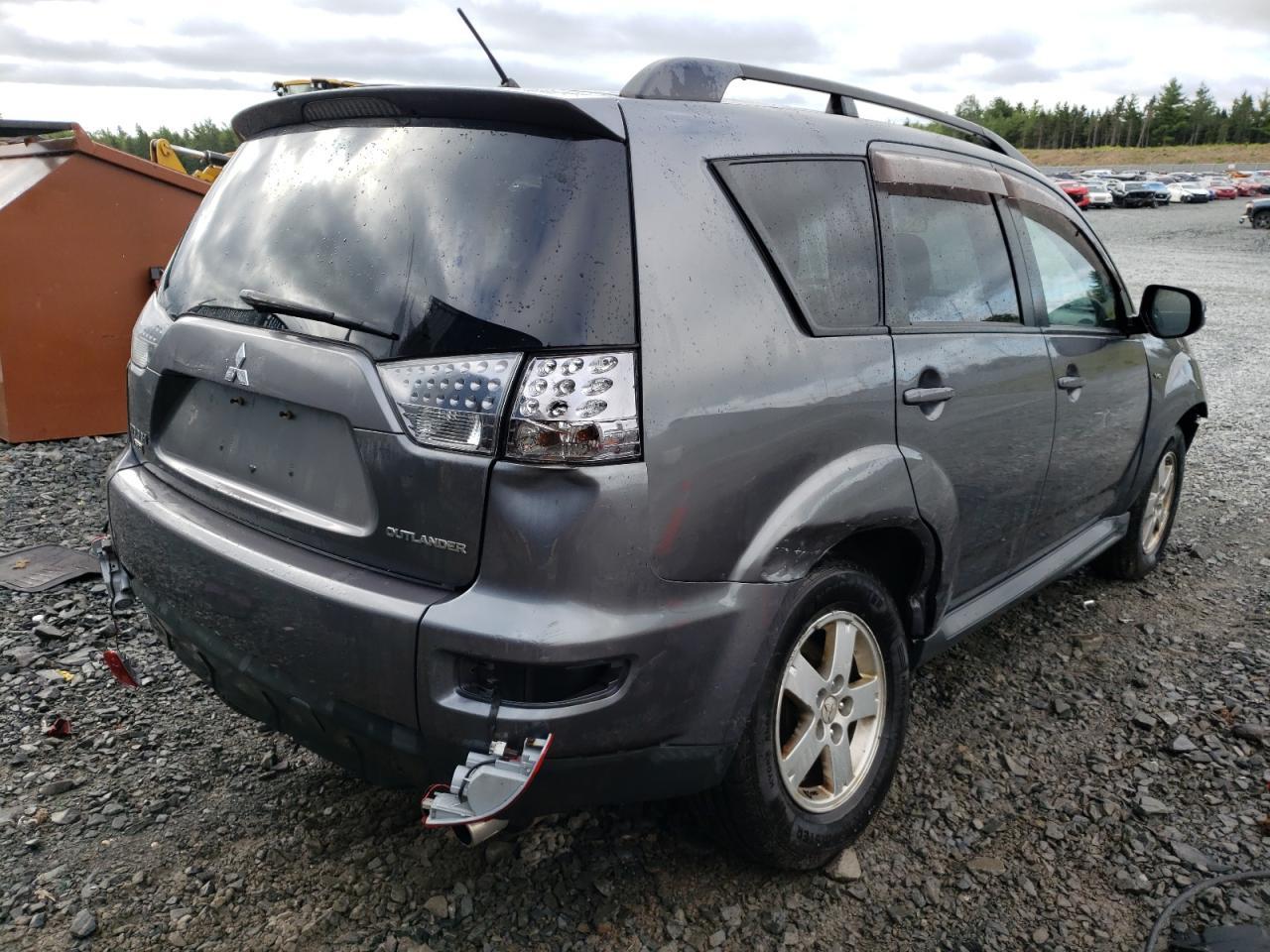 2011 Mitsubishi Outlander Se - Image 4