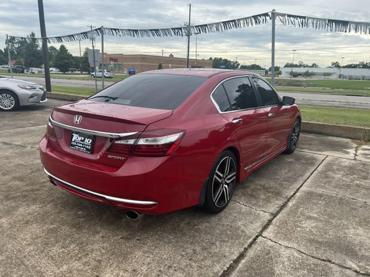 2017 Honda Accord Sport - Image 3