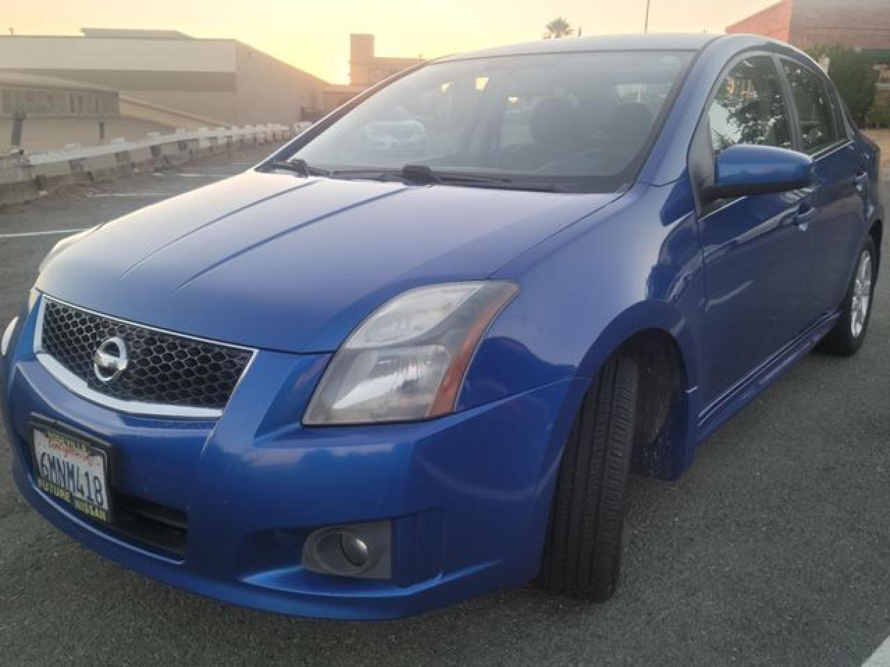 2010 Nissan Sentra 2.0 - Фото 2