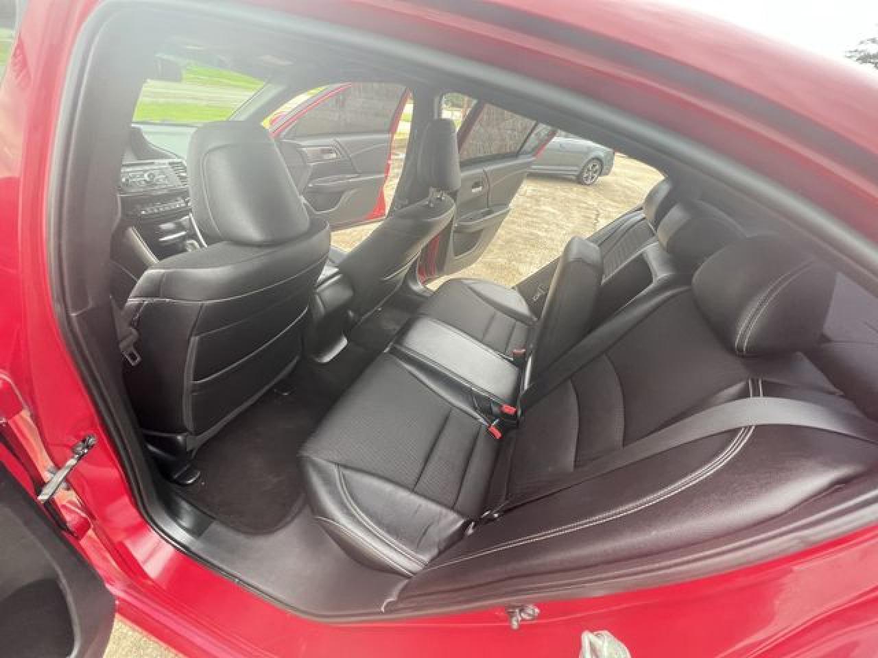 2017 Honda Accord Sport - Image 7