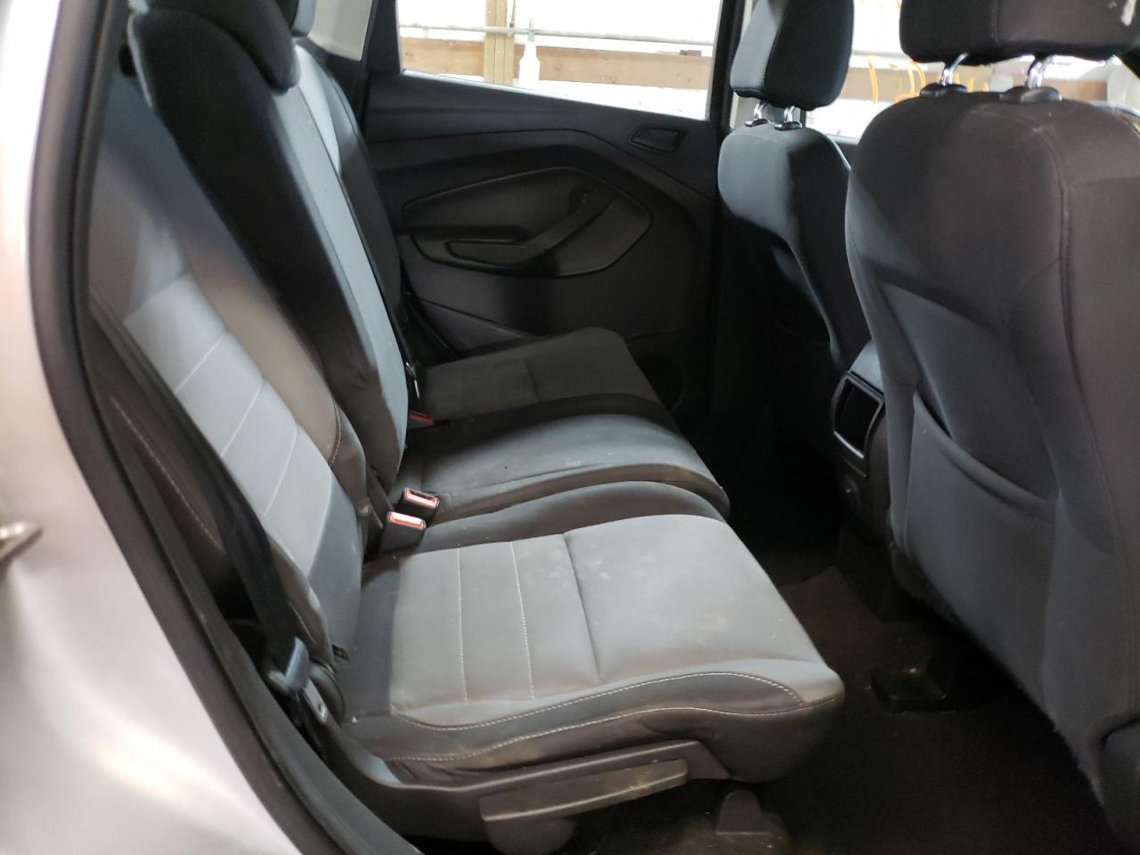2017 FORD ESCAPE S - Image 6