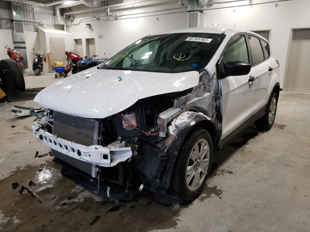 2015 Ford Escape S - Фото 2
