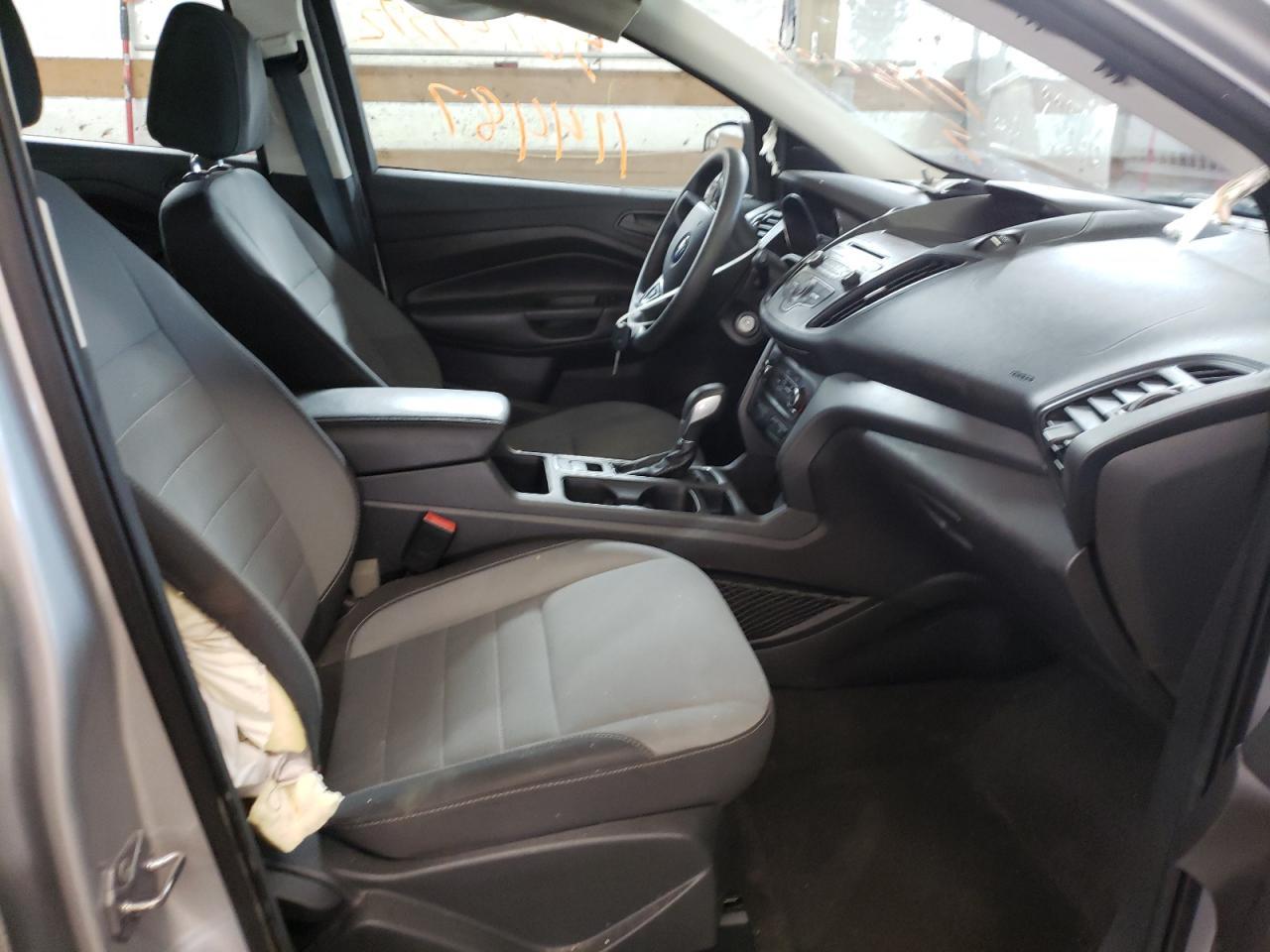2017 FORD ESCAPE S - Image 5