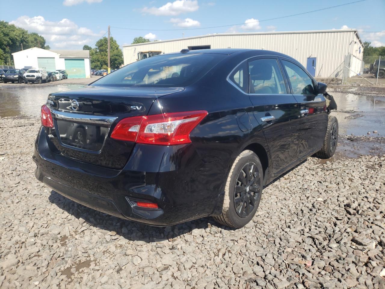 2017 NISSAN SENTRA S - Фото 4