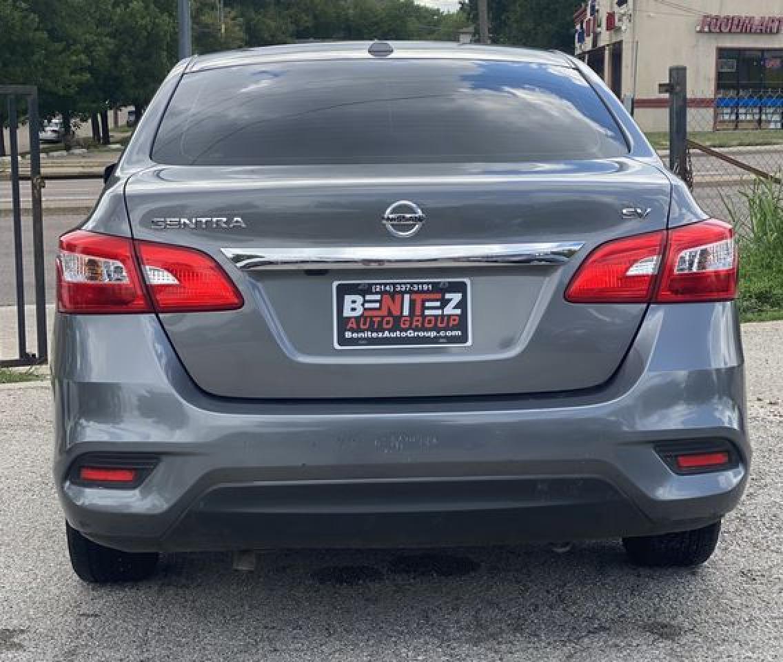 2017 Nissan Sentra S - Фото 6