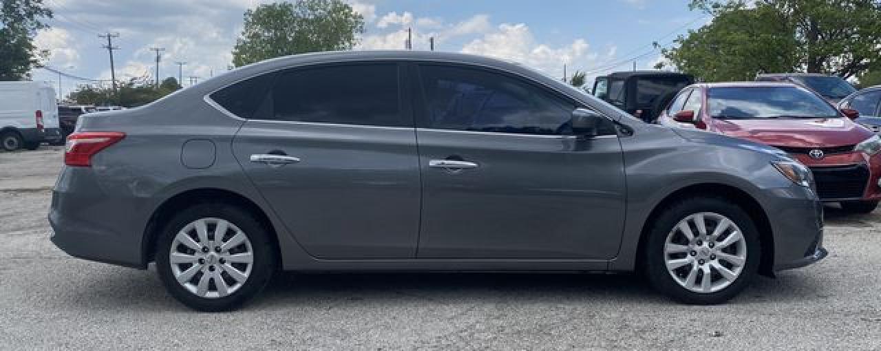 2017 Nissan Sentra S - Фото 4