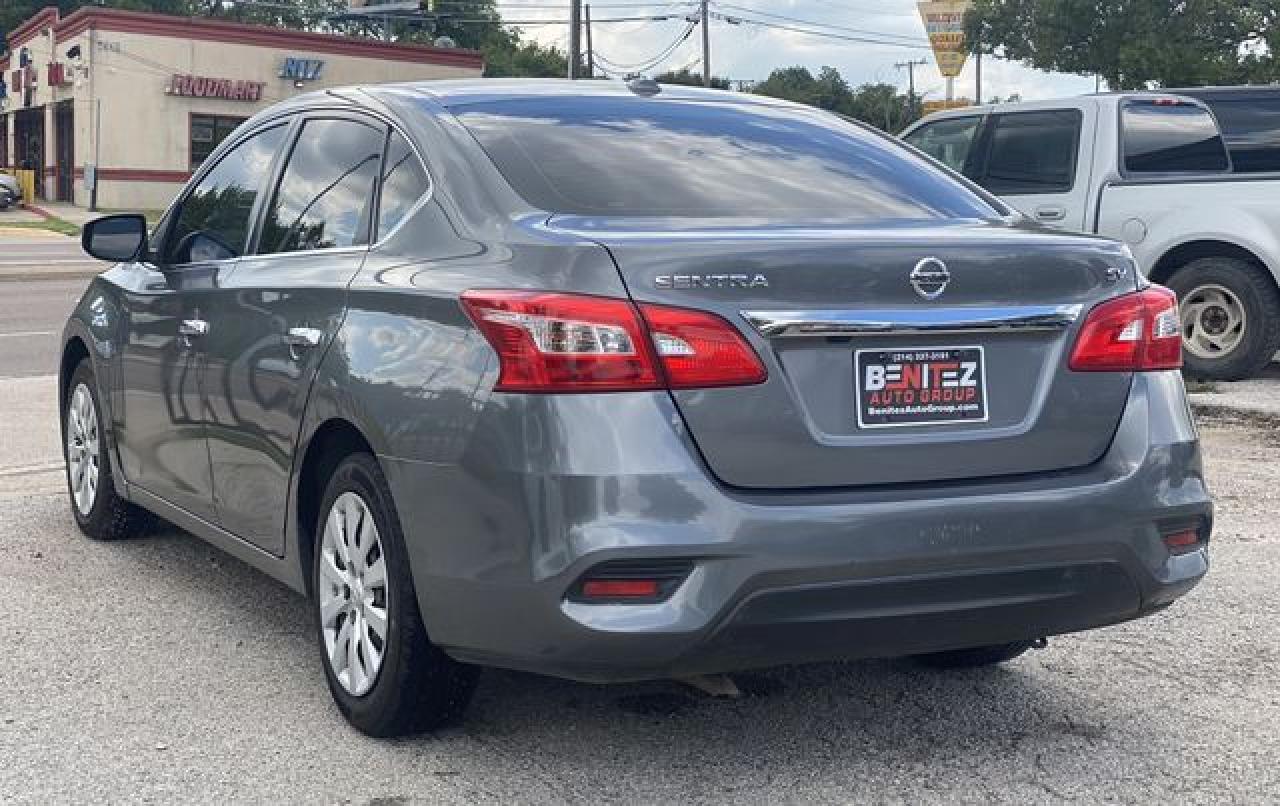 2017 Nissan Sentra S - Фото 5
