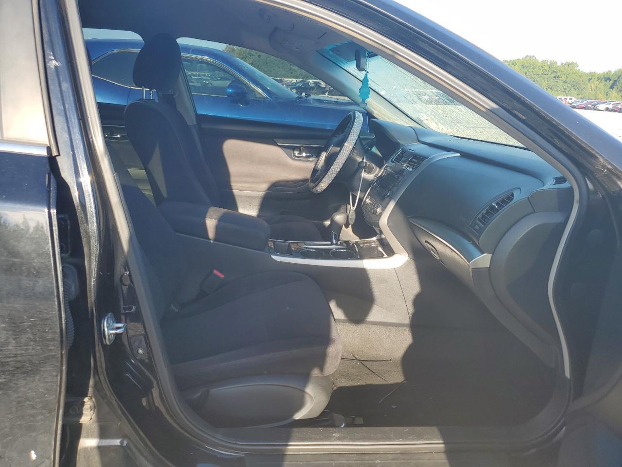 2013 Nissan Altima 2.5 - Image 5