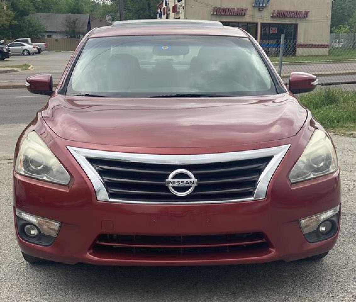 2013 Nissan Altima 3.5S - Image 2