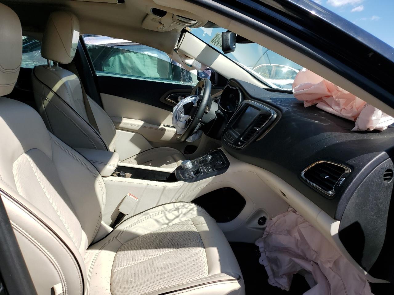 2015 CHRYSLER 200 C - Фото 5