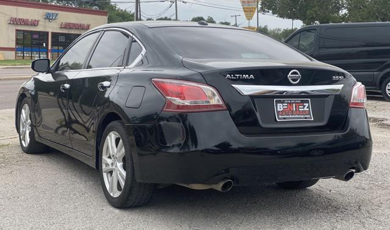 2013 Nissan Altima 3.5S - Image 6