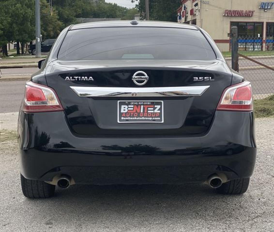 2013 Nissan Altima 3.5S - Image 5