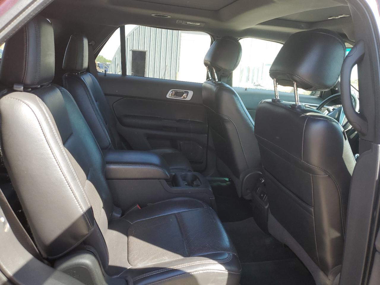2011 Ford Explorer Limited - Image 6