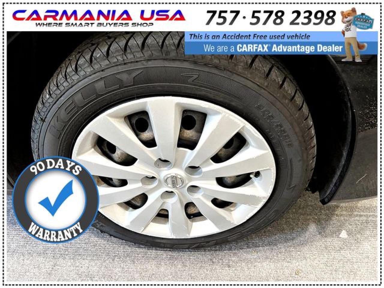 2014 Nissan Sentra S - Image 4