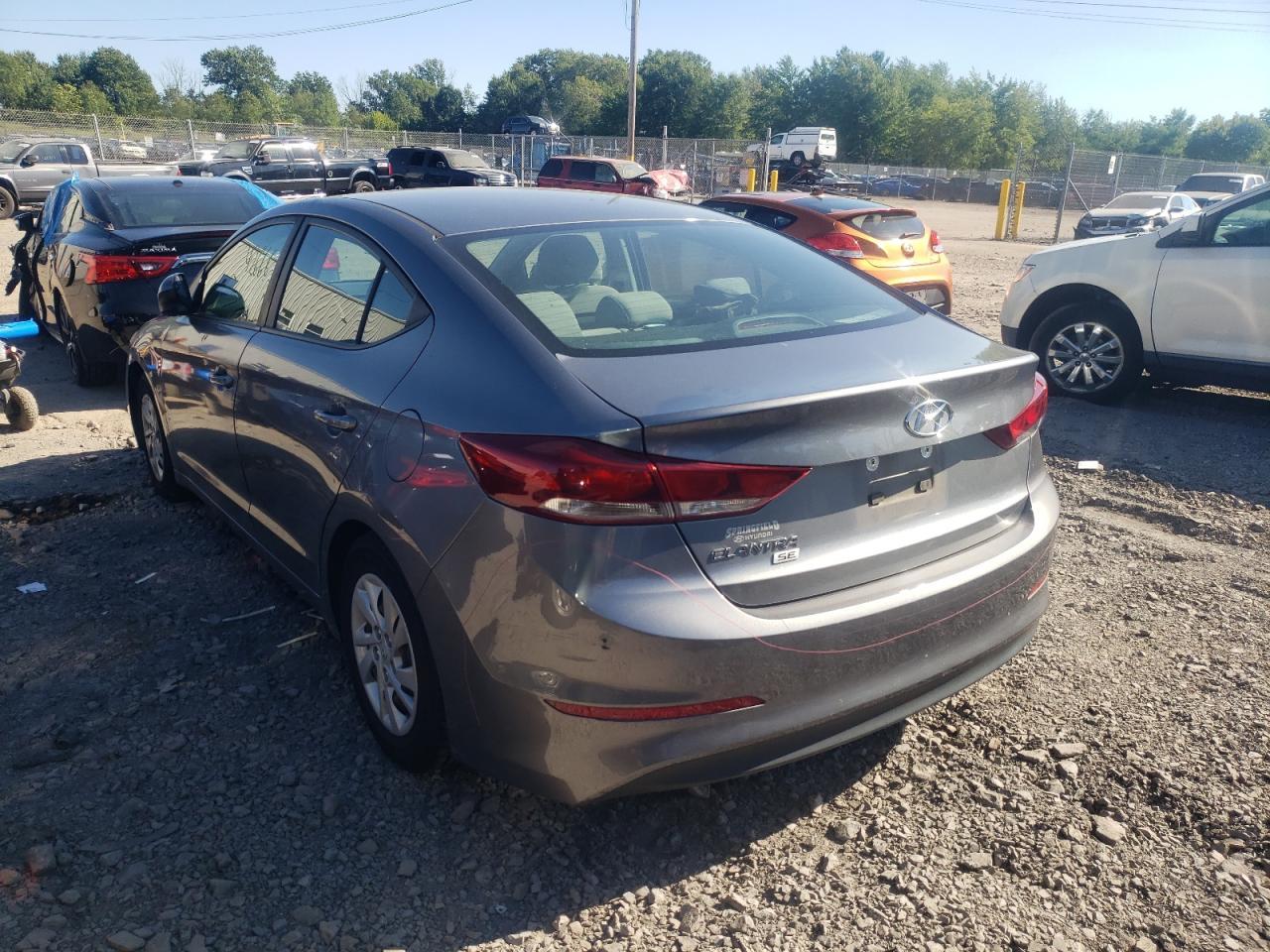 2018 HYUNDAI ELANTRA SE - Фото 3