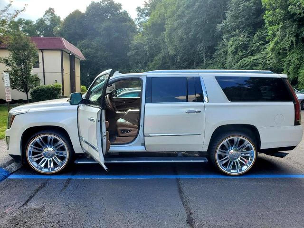 2016 Cadillac Escalade Esv Platinum - Фото 3