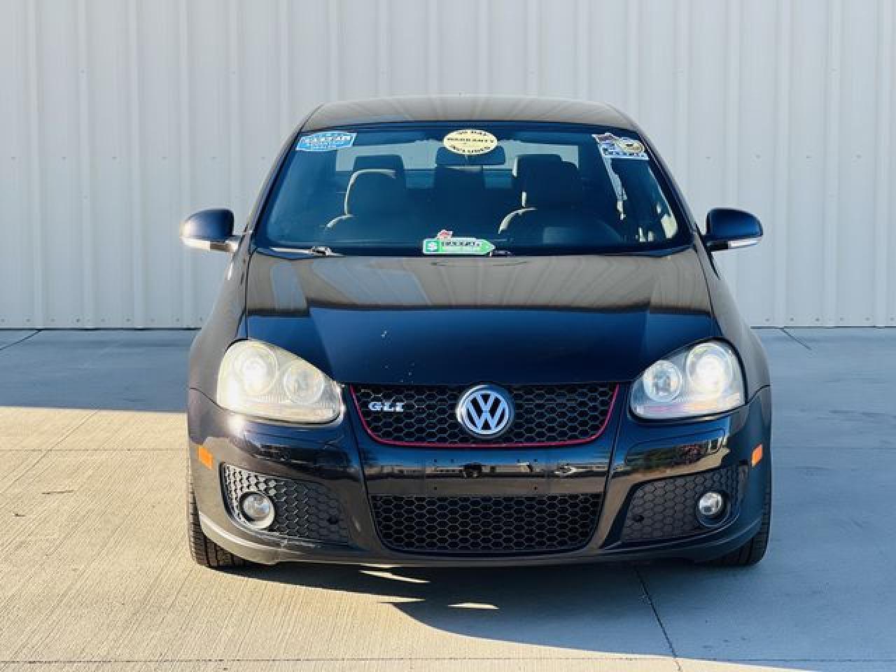 2008 Volkswagen Gli - Image 3