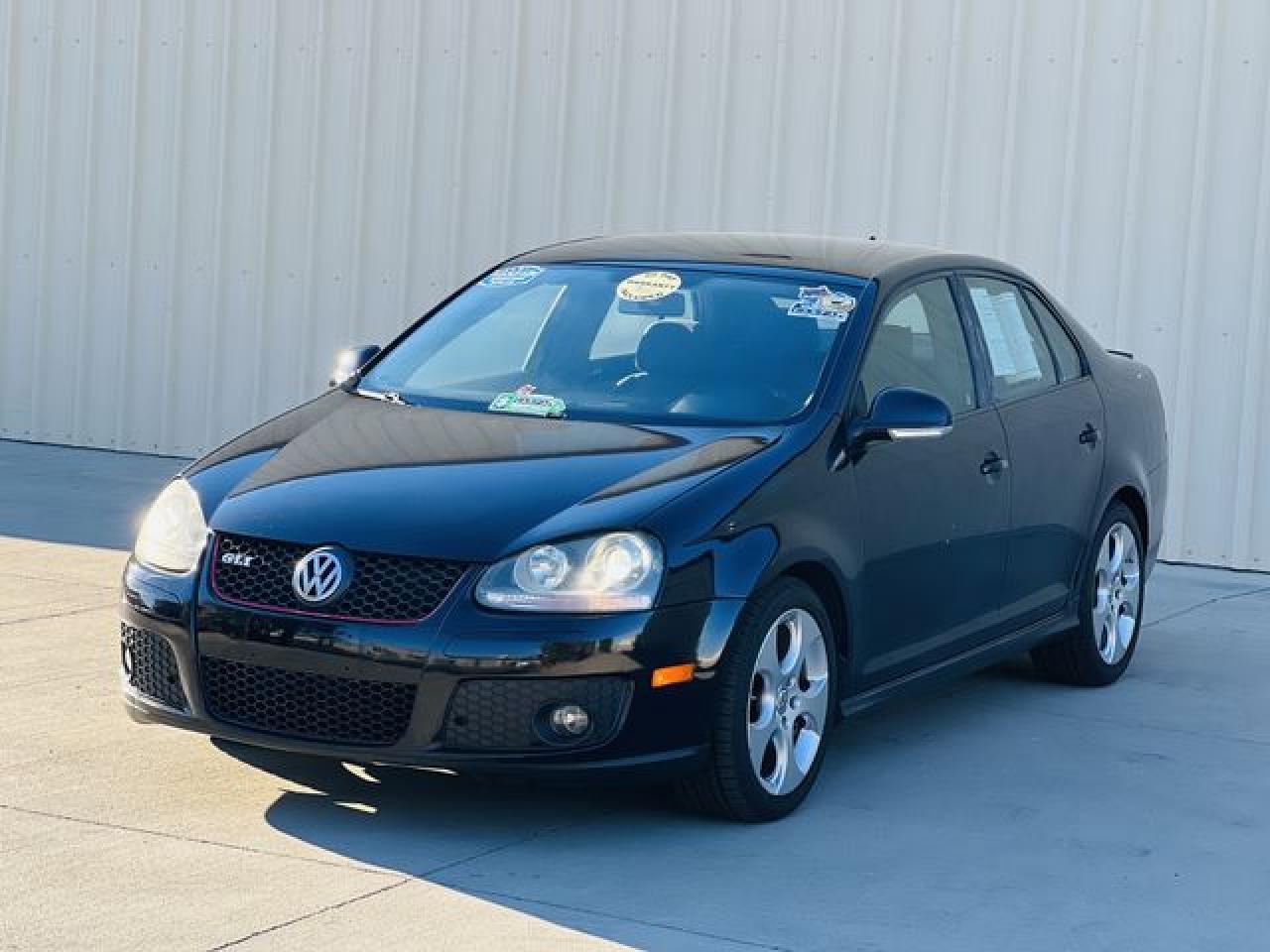 2008 Volkswagen Gli - Image 4