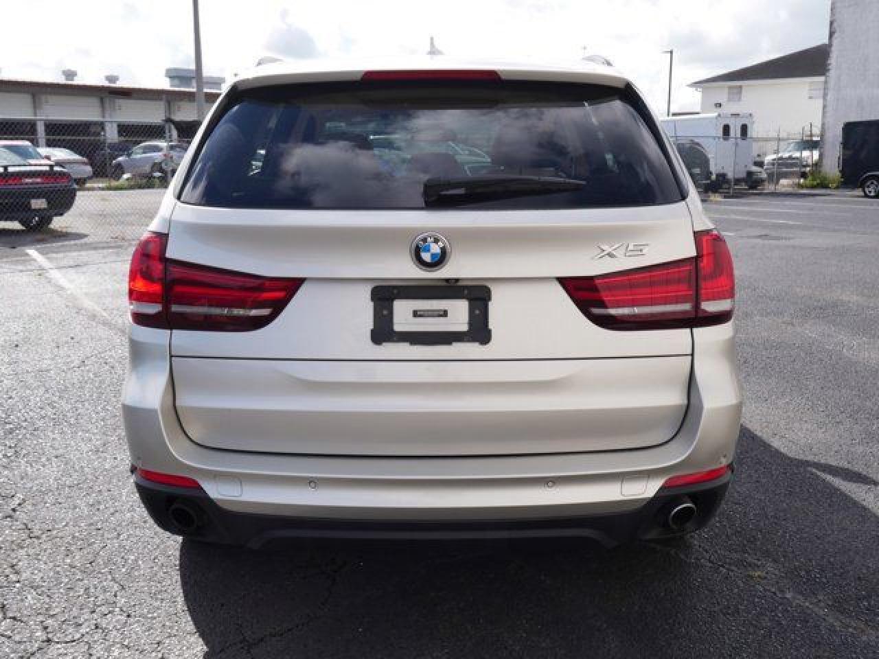 2016 BMW X5 xDrive35I - Фото 6