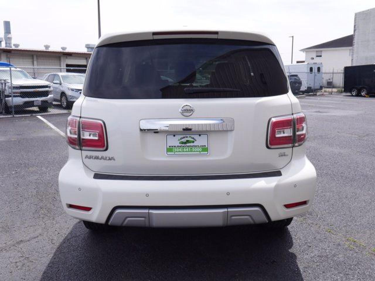 2018 Nissan Armada Sv - Image 6