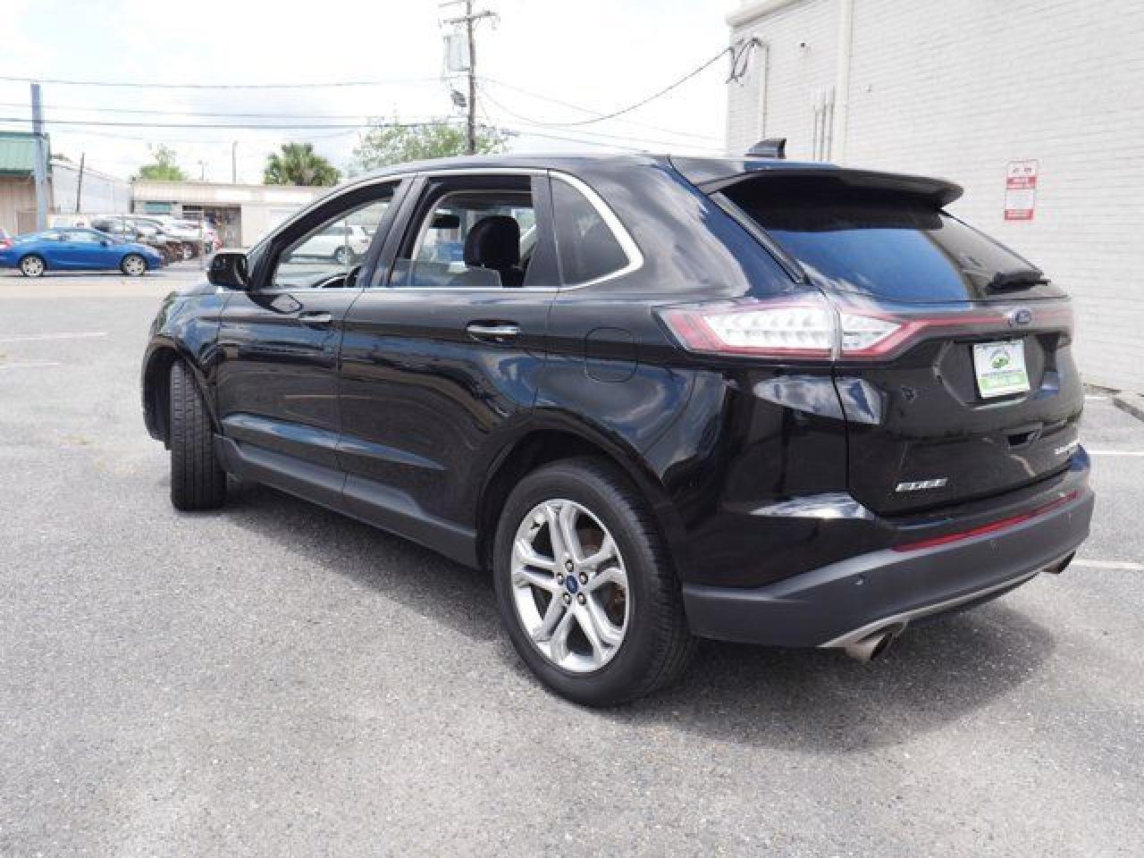 2018 Ford Edge Titanium - Image 7