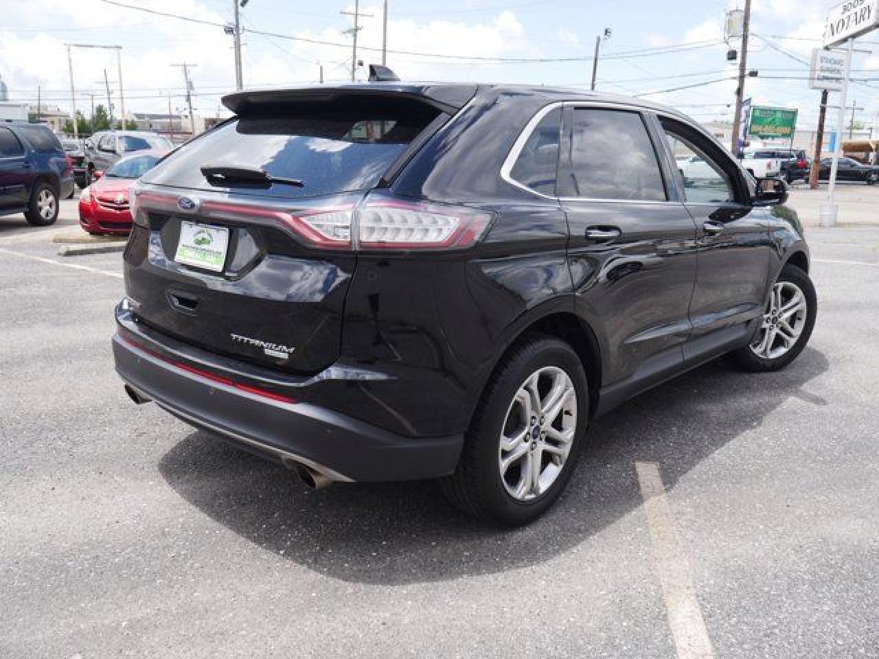 2018 Ford Edge Titanium - Image 5