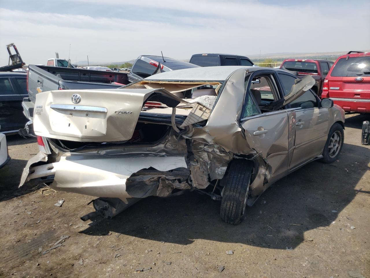 2005 Toyota Camry Le - Фото 4