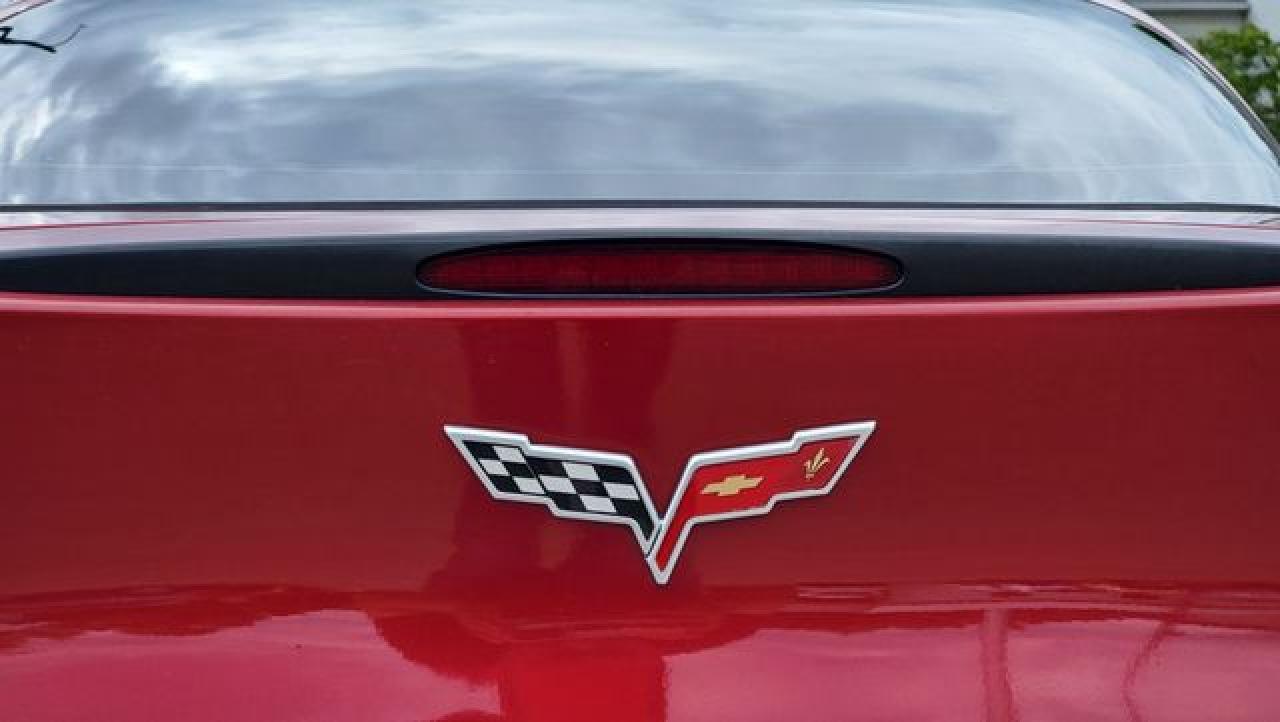 2005 Chevrolet Corvette - Фото 3