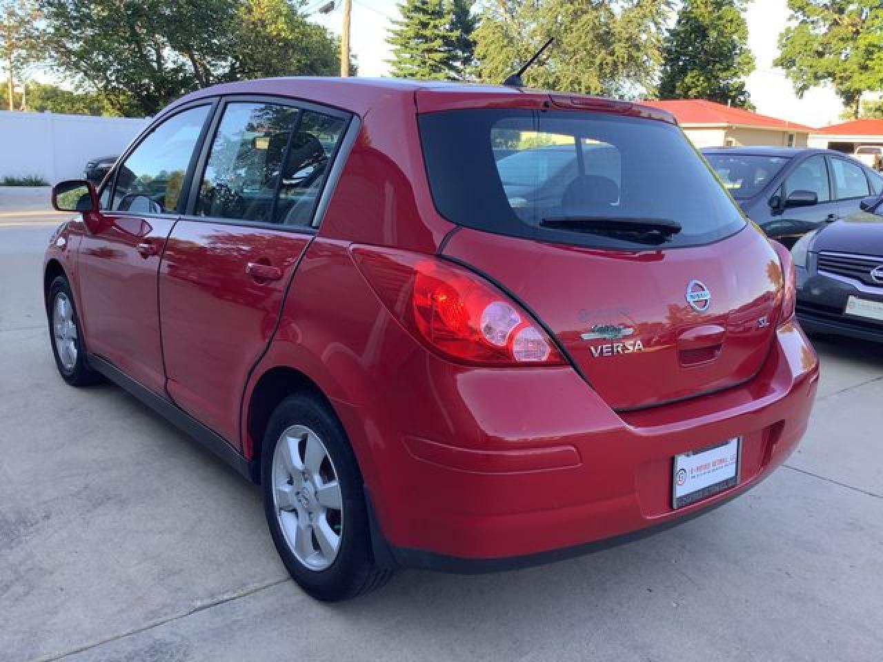 2008 Nissan Versa S - Фото 5