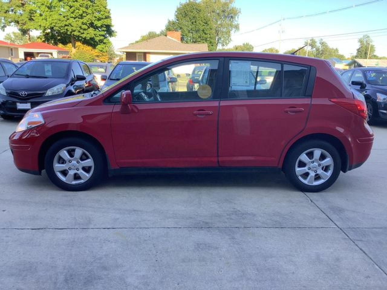 2008 Nissan Versa S - Фото 4