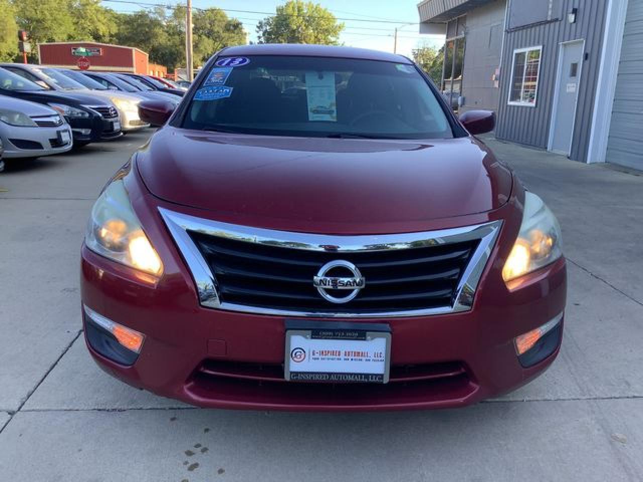 2013 Nissan Altima 2.5 - Фото 2