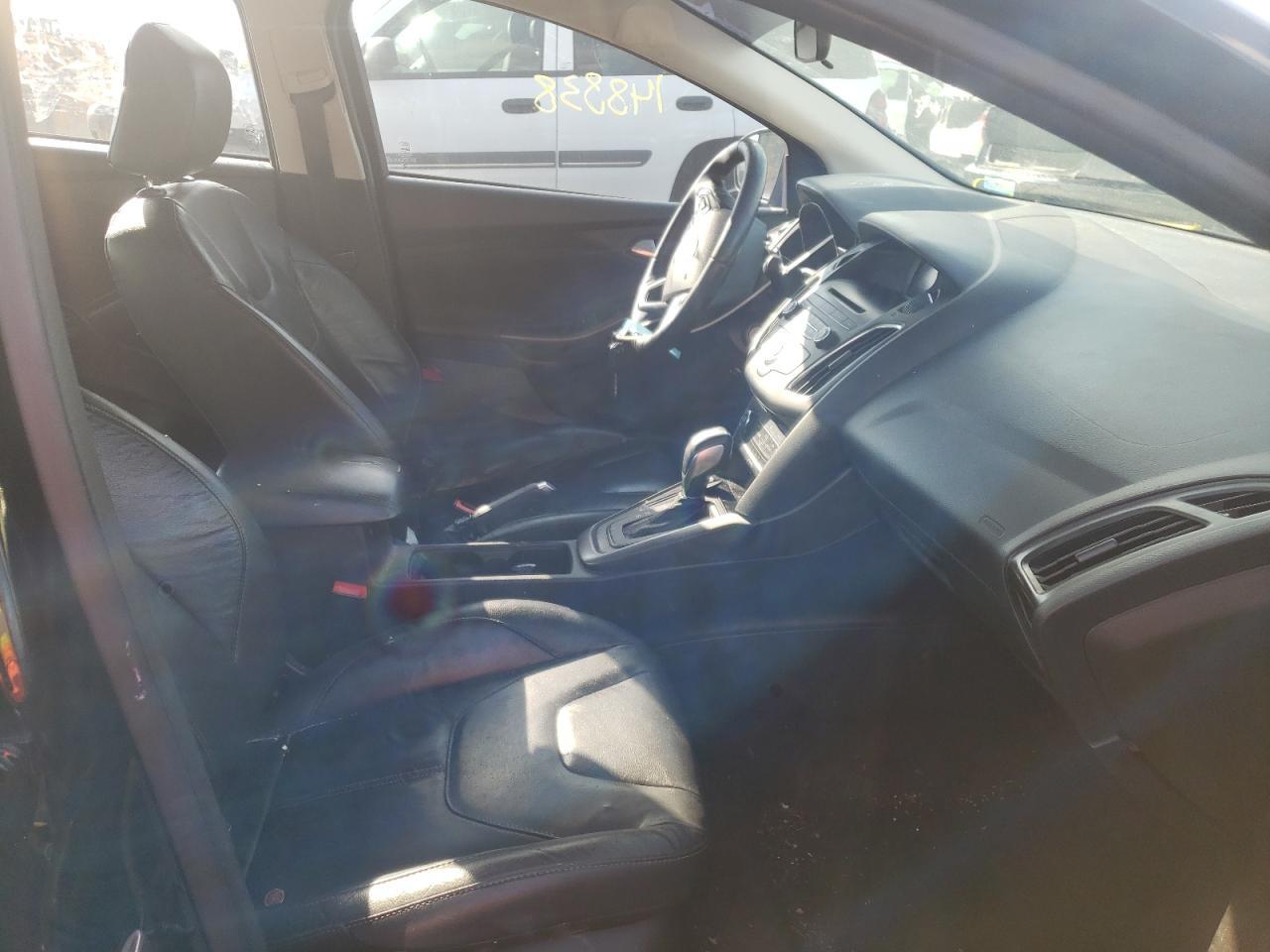 2016 FORD FOCUS SE - Image 5