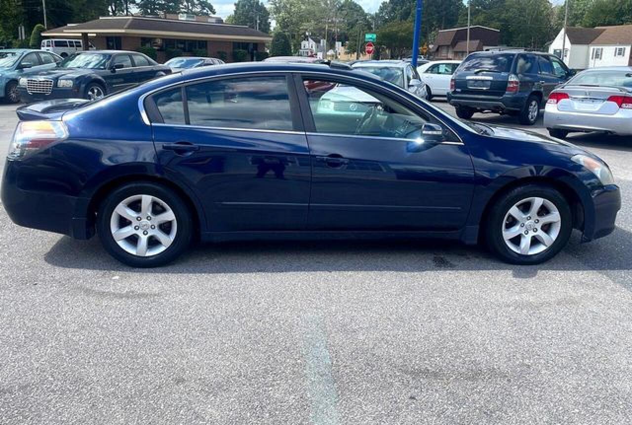 2008 Nissan Altima 3.5Se - Фото 6